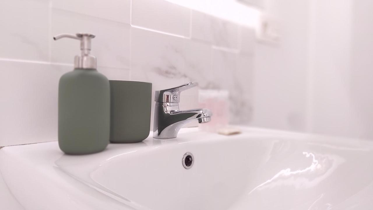 Del Parque Flats Urban Corner Apartment Малага Екстериор снимка